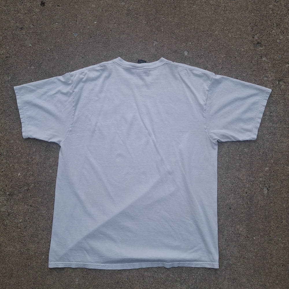 Vintage Enchantment of the Seas Crew T-shirt - Picture 2 of 4